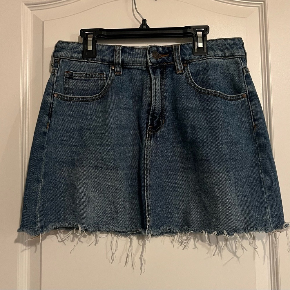 PacSun Denim Mini Skirt Medium Wash Raw Hem Size 27 Blue Jean Skirt